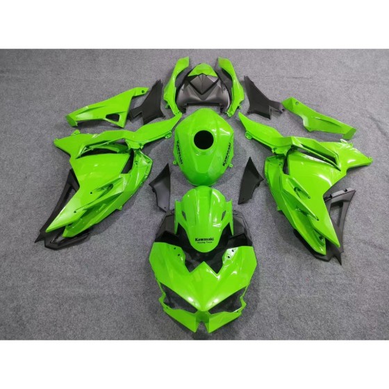 Green fairings for Kawasaki Ninja500 With Full Tank cover(2024-2025)